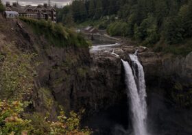 Snoqualmie Falls & Twin Peaks Adventure.